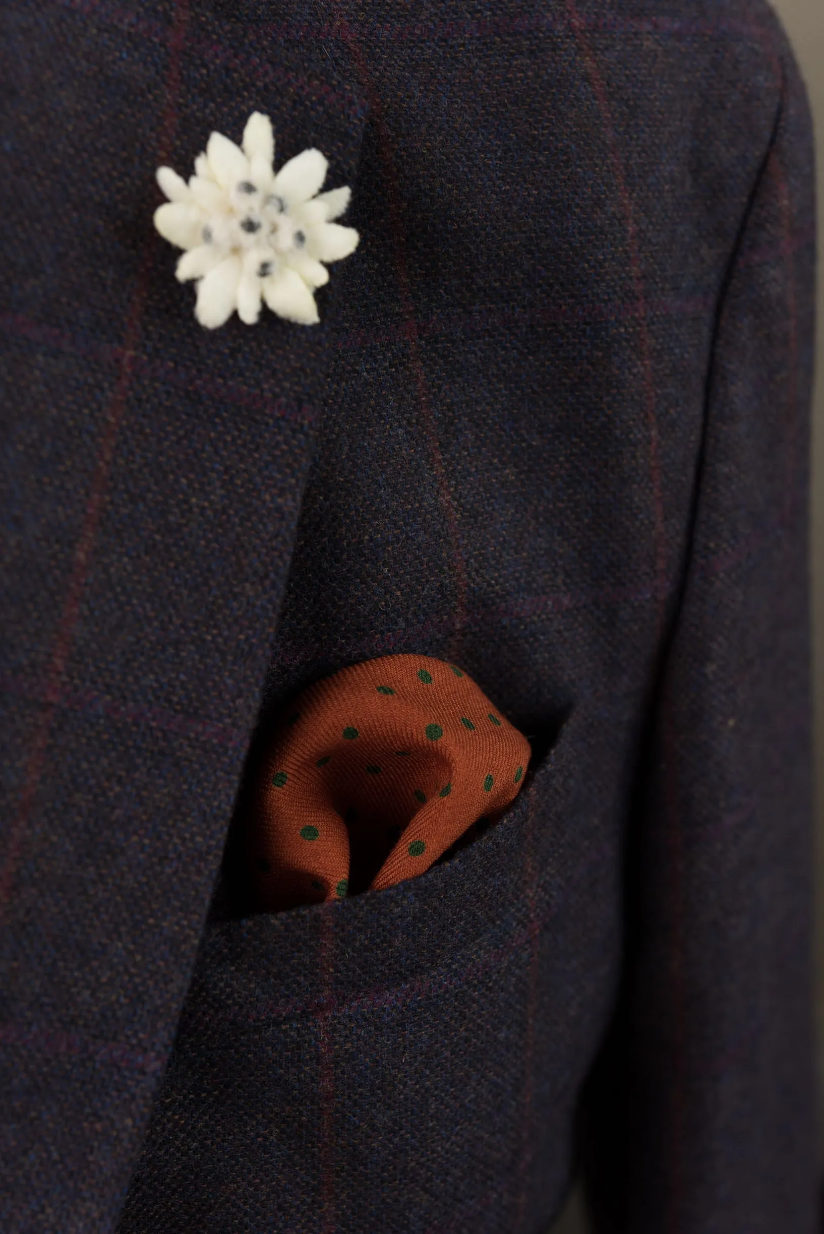 Edelweiss Boutonnière Flower