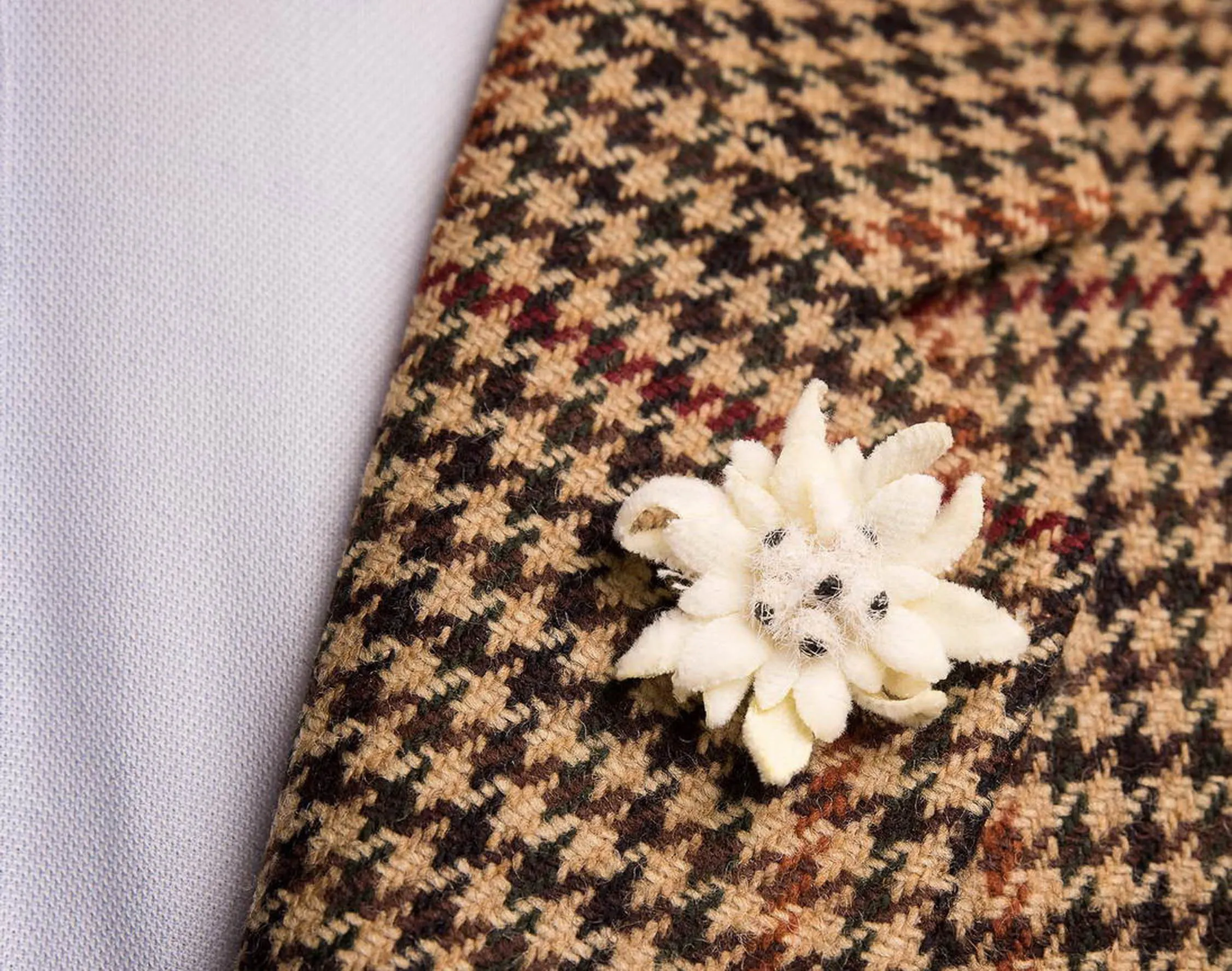 Edelweiss Boutonnière Flower