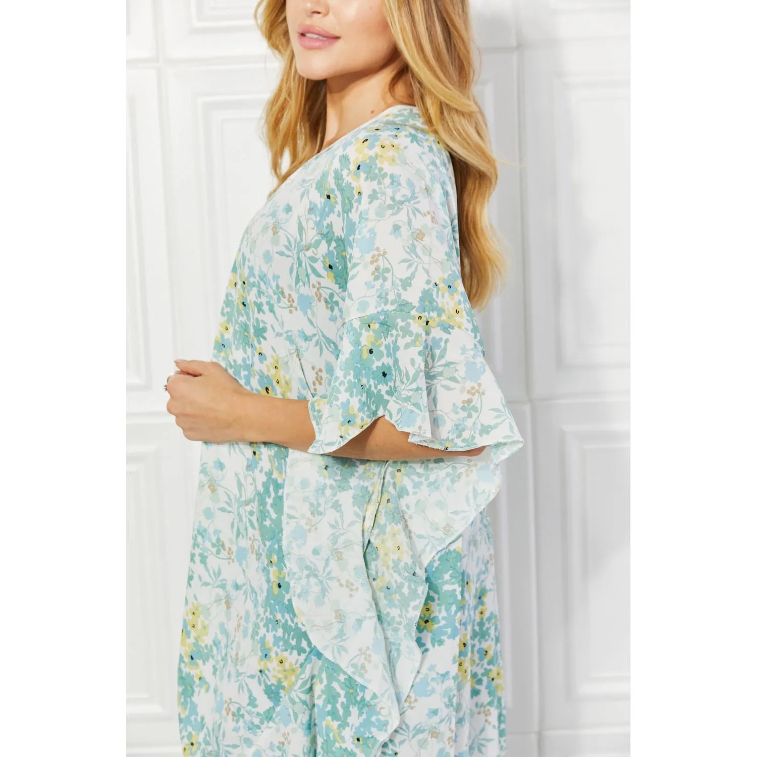 Justin Taylor Fields of Poppy Floral Kimono in Green